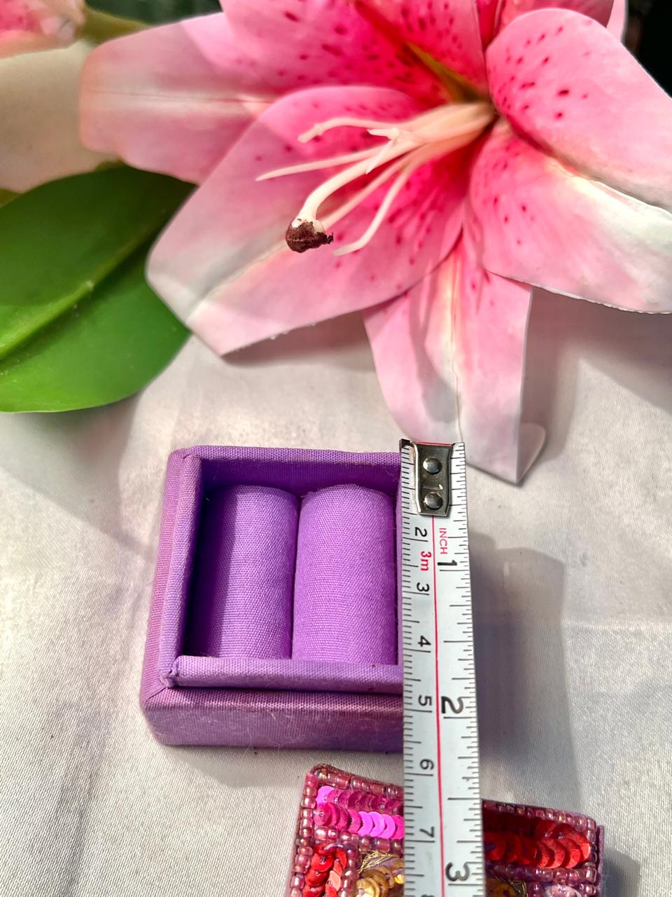 Rexinter Purple Fabric Ring Holder Jewellery Display Box 5.5 cm