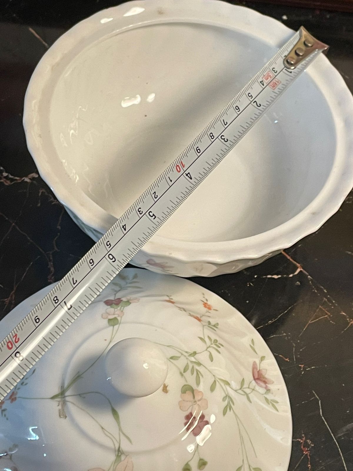 Wedgwood Campion Lidded Serving Bowl – Fine Bone China, England