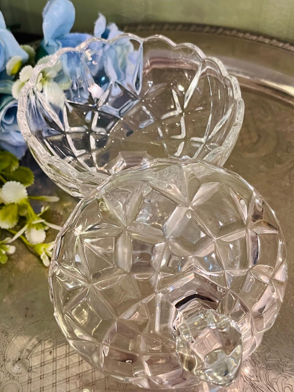 Vintage Pressed Crystal Lidded Compote 17 cm Pedestal Design
