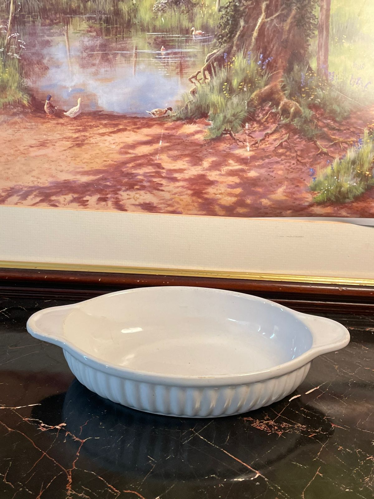 ceramic baking dish, white oval bakeware, vintage kitchenware Pakistan, oven safe serving dish, lasagna baking dish, European vintage crockery, rare thrift finds, casserole baking tray, heritage kitchen collection, timeless kitchen decor