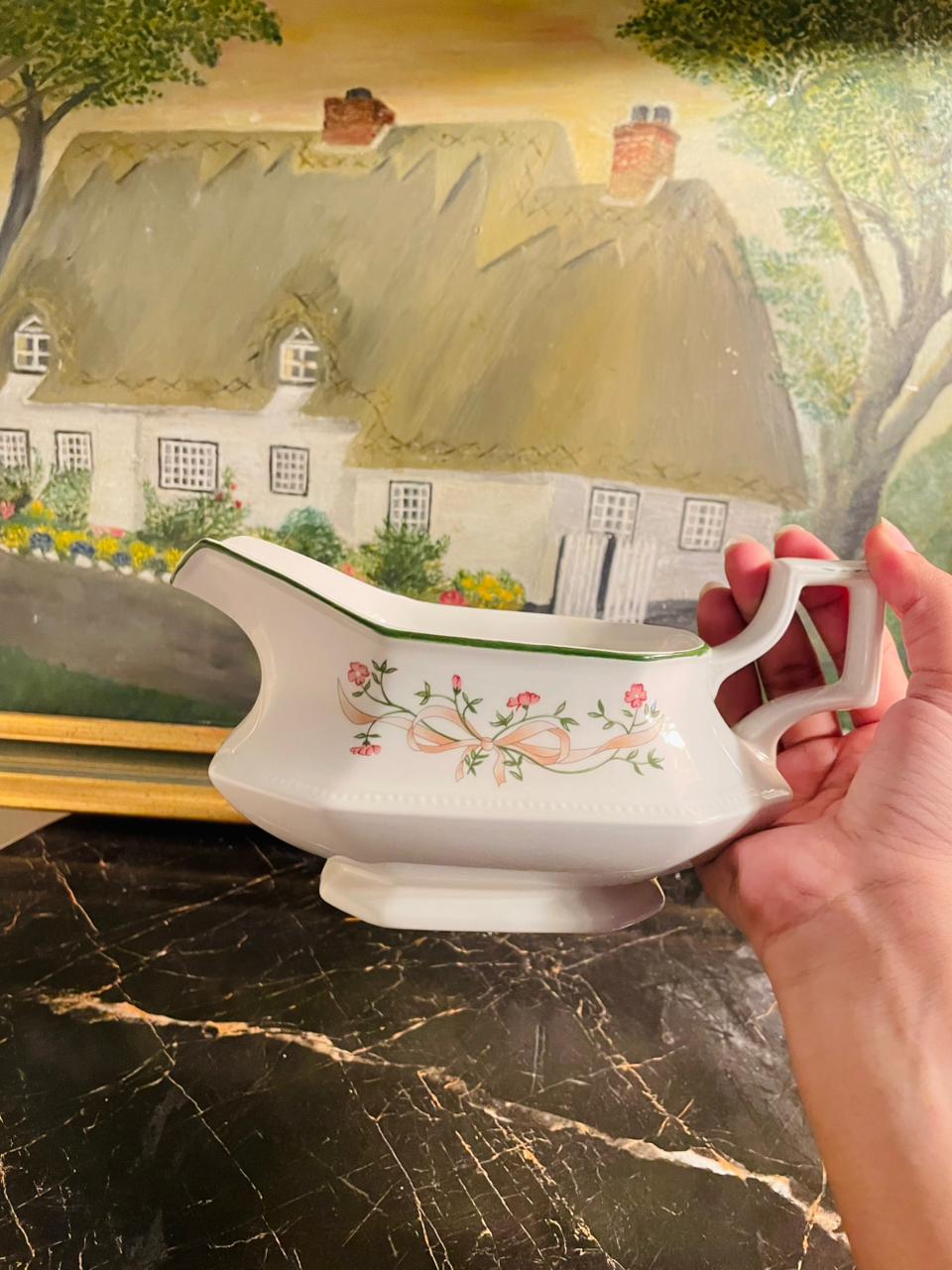 Eternal Beau Gravy Boat by Johnson Brothers – Vintage England