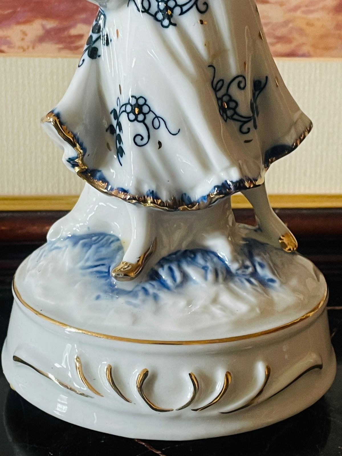 Musical Vintage Porcelain Girl Figurine with Hat & Basket – Blue Floral Dress (Music Box Base) Blue pottery