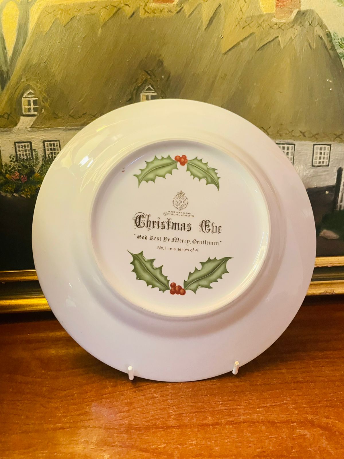 Vintage Royal Worcester Christmas Eve Plate – UK Holiday Collectible