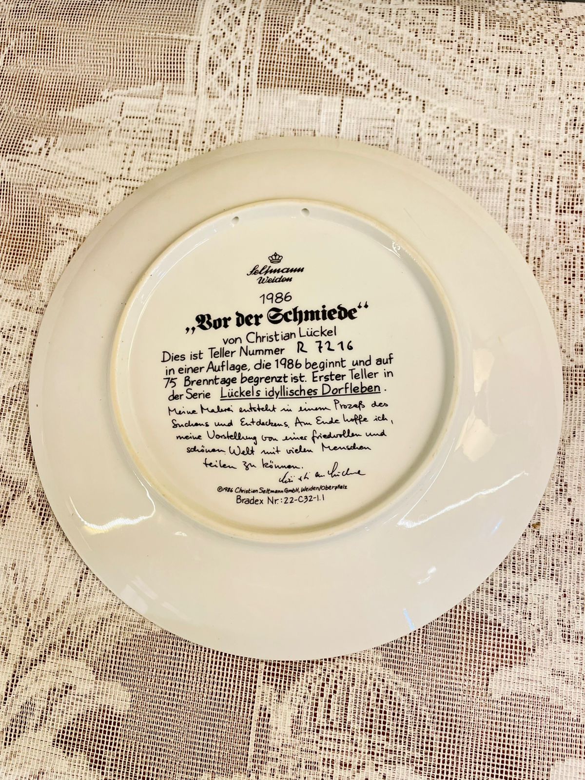 1986 Seltmann Weiden Christian Lückel Village Plate 8 in