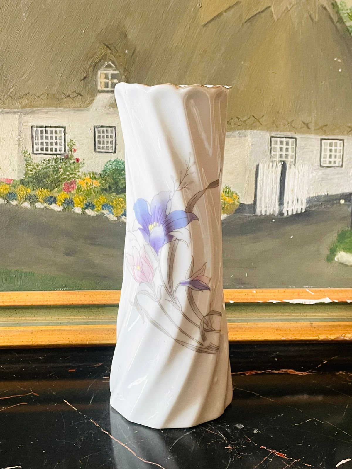vintage floral vase, english porcelain vase, iris flower vase, twisted ceramic vase, pastel home decor, english cottagecore, vintage pottery england, rare thrift find pakistan, sunset kitchen vintage, floral ceramic vase