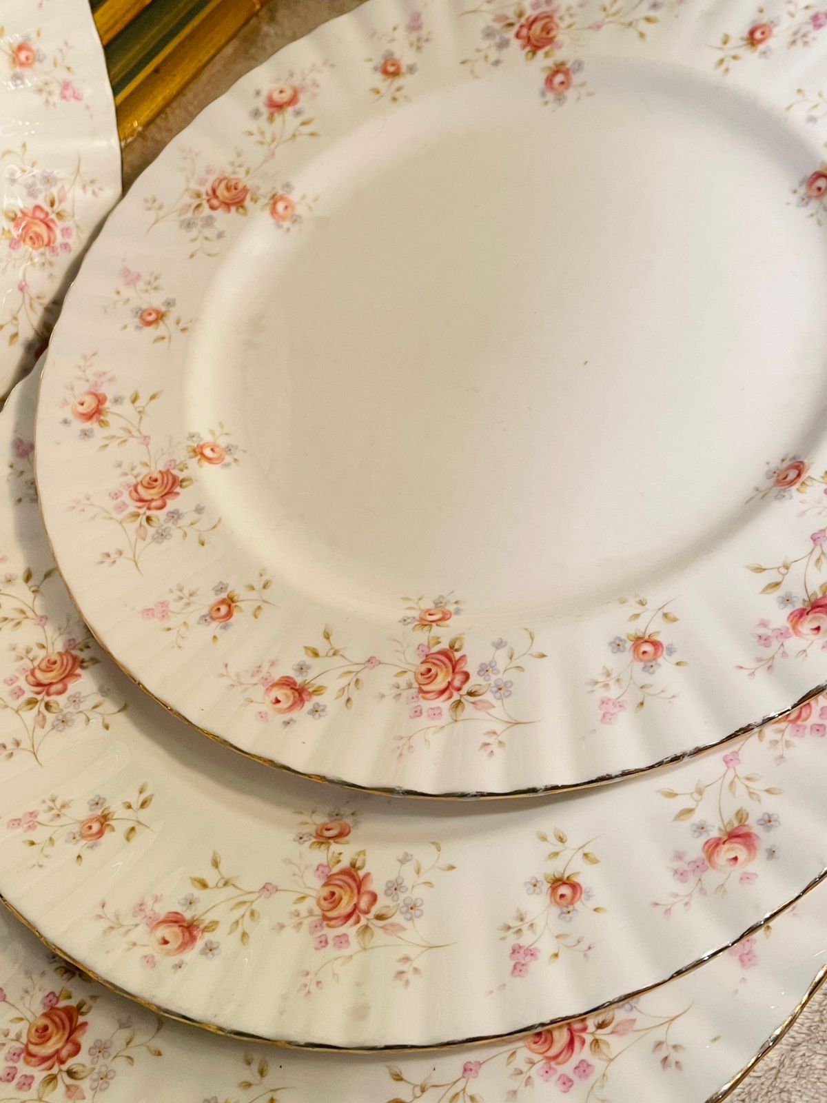 Set of 4 Royal Albert Peach Rose Dinner Plates – Fine Bone China England