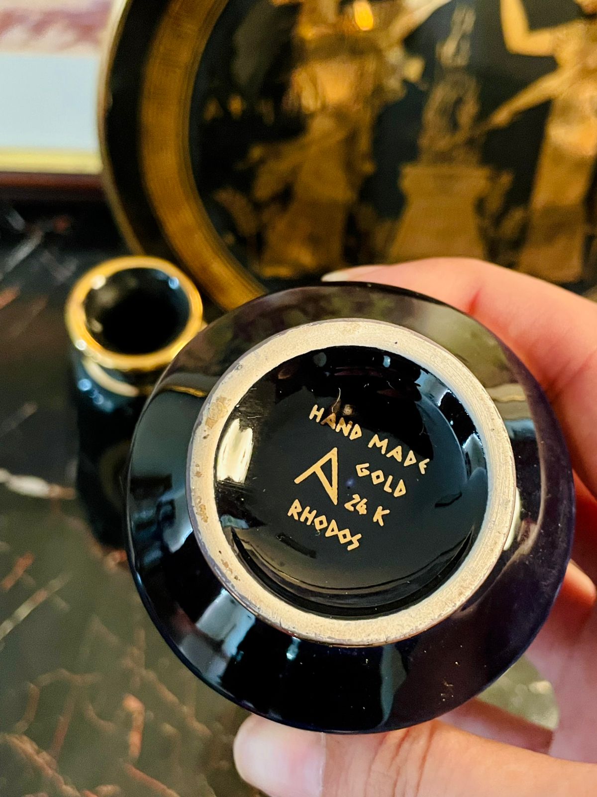 Rare find - 24kt Gold Greece Black & Gold Set of Decorative Plate & Vases – Handcrafted Mythological Design - Set of 3 - Home Decor
