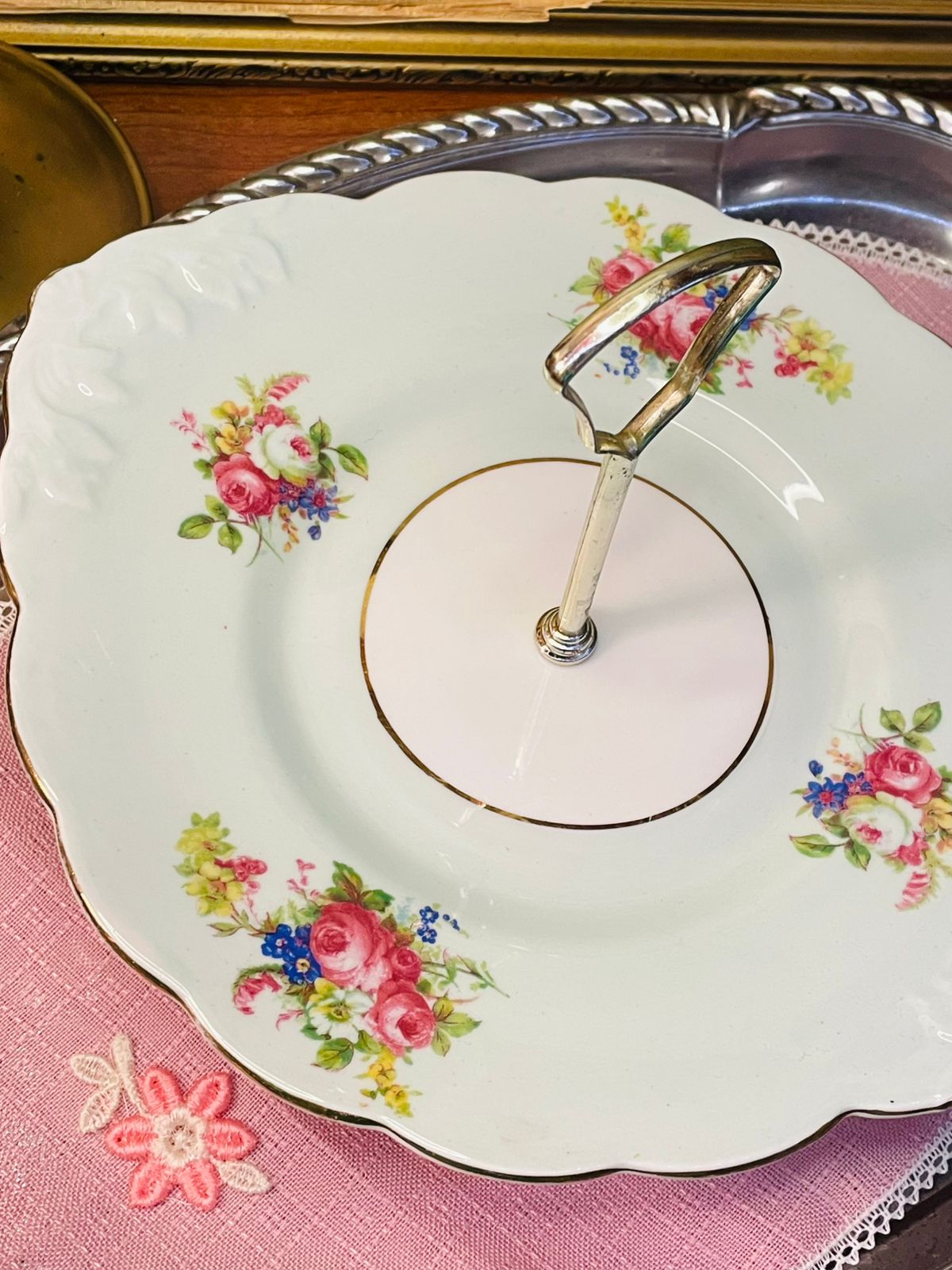 Victorian Floral One-Tier Pastry Platter with Stand – Vintage England Bone China