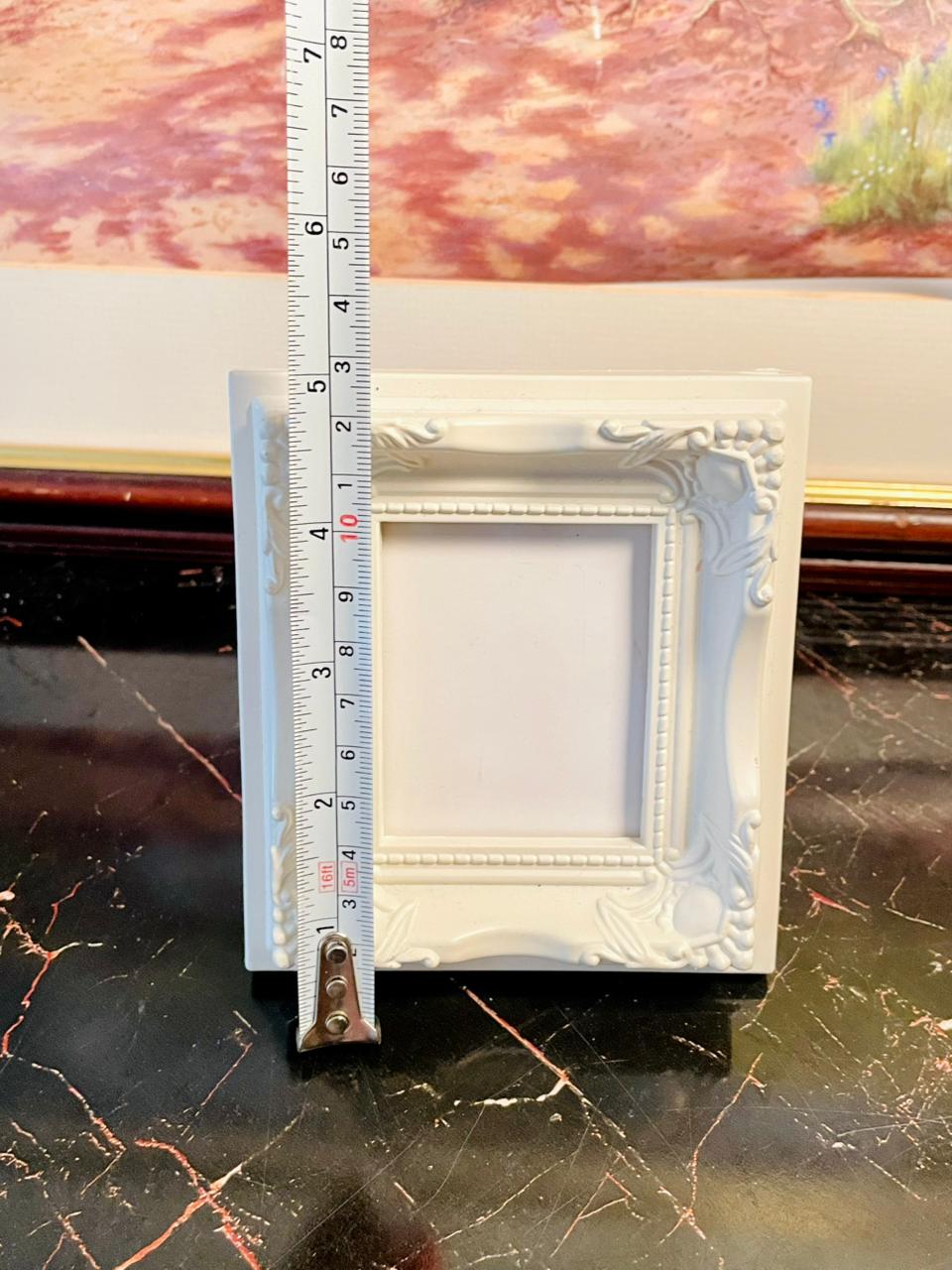 Set of 2 Vintage-Style Mini Photo Frame – White Ornate Design