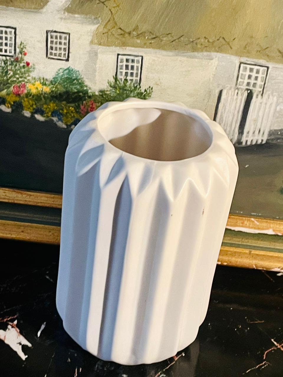 Modern white Ceramic Vase – Minimalist Matte Textured Finish (16cm Height)