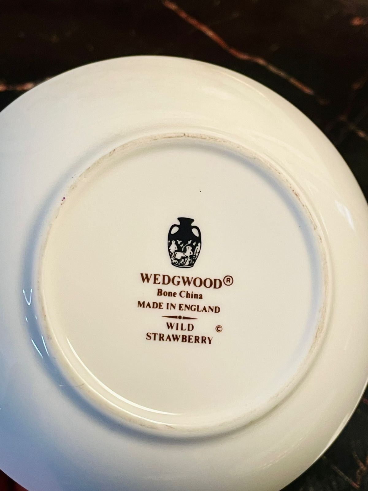 Wedgwood Bone China "Wild Strawberry" Mini Trinket/Serving Plate – Made in England (Gold Rim, 4.5 Inch)