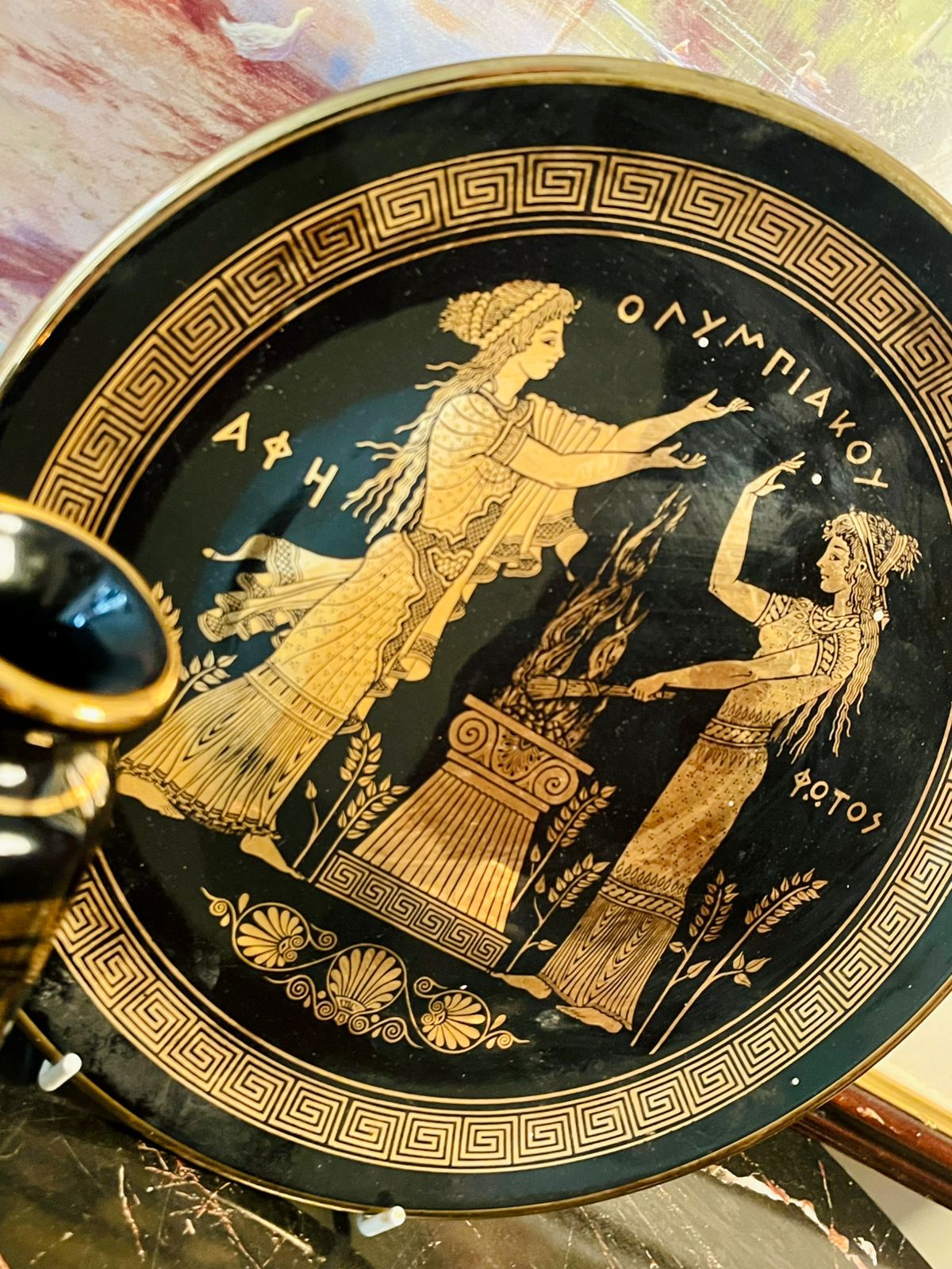 Rare find - 24kt Gold Greece Black & Gold Set of Decorative Plate & Vases – Handcrafted Mythological Design - Set of 3 - Home Decor