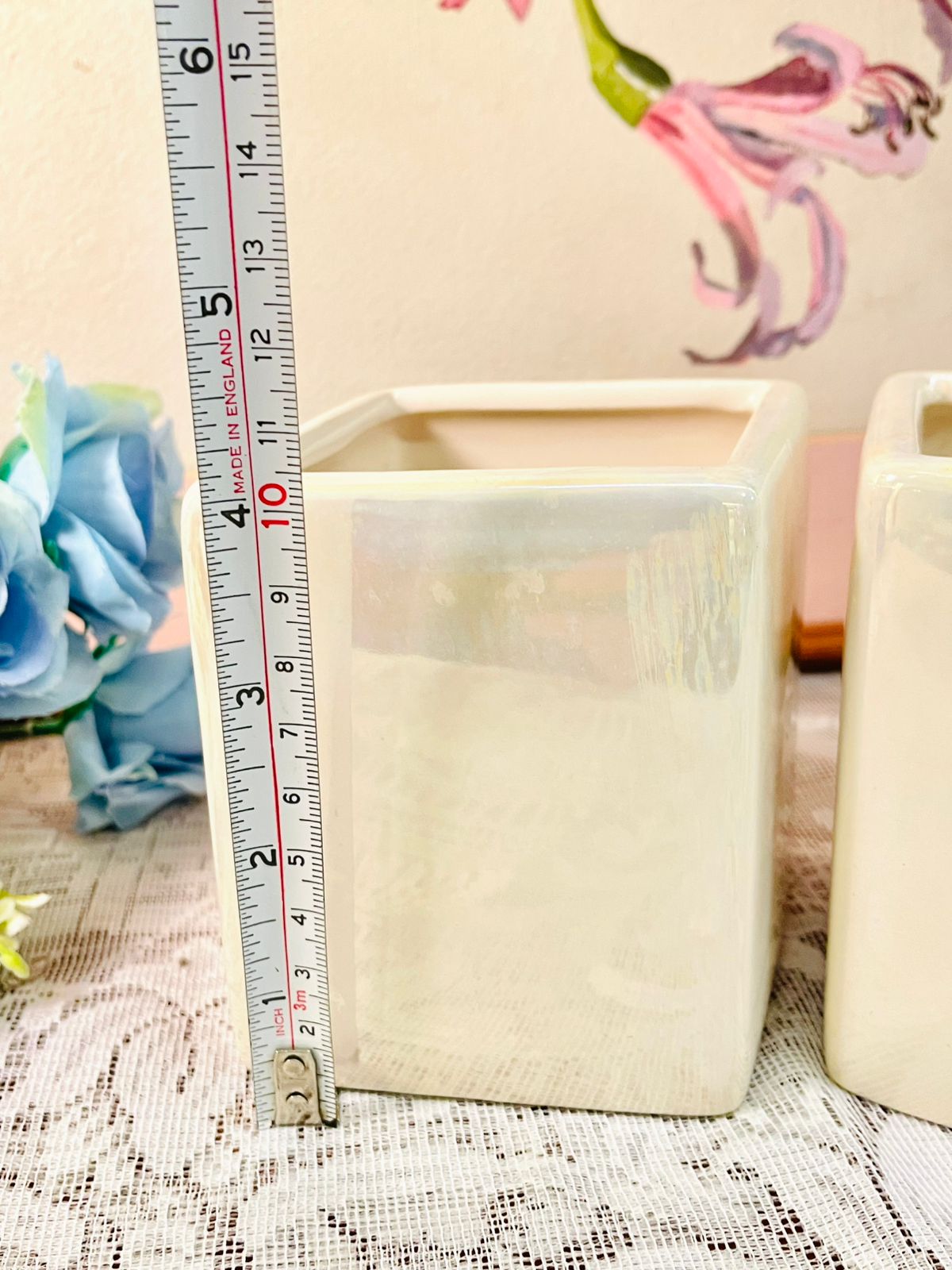 Set of 2 Cream Ceramic Cube Planters – Vintage Style