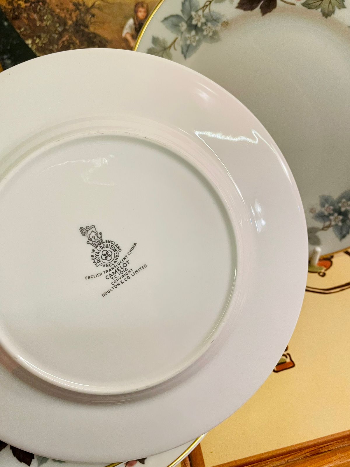 Set of 5 - Royal Doulton Quarter Plates – Fine Bone China, England