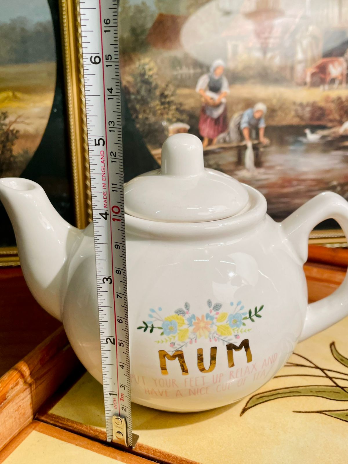 Sweet “MUM” Floral Ceramic Teapot – White – Gift For Mum / Mother’s Day Present