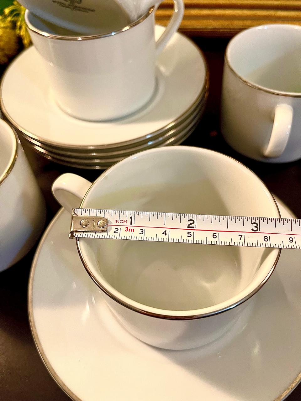Royal Worcester Fine Bone China Tea Cup & Saucer Set – 5 Pieces