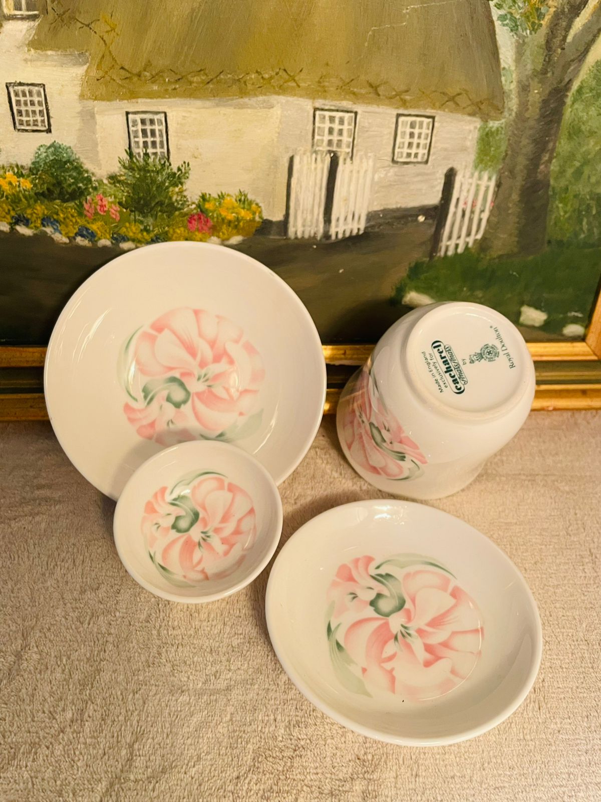 Rare Cacharel Anais Anais Royal Doulton China – 4-Piece Cup, Saucer & Trinket Set in Pakistan