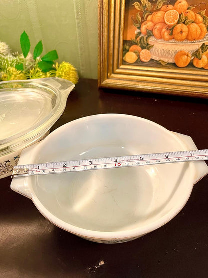Pyrex Casserole Dish White Ceramic Serving Bowl 18 cm with Side Handles