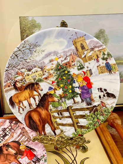 Set of 2 Wedgwood Christmas Horse Plates – 8.5” Winter Village Wall Décor