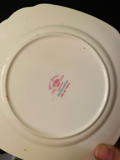 Vintage Royal Albert Petit Point Plate 6" England