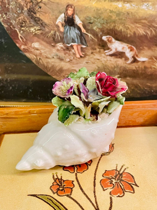 Adderley Bone China Shell Floral Posy – Made in England