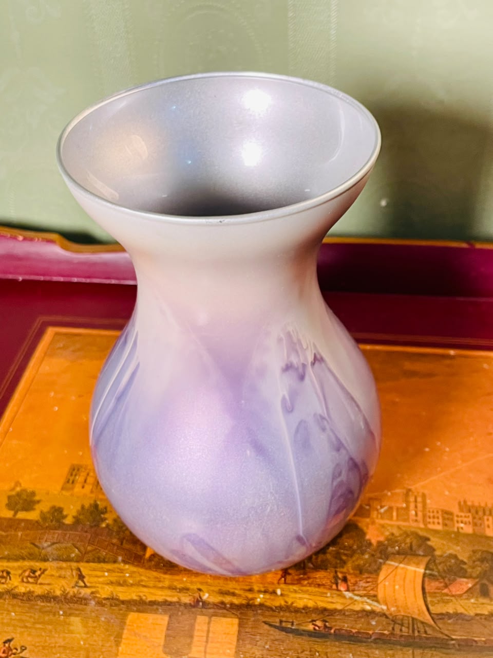 Lilac Frosted Crystal Decorative Vase – 18cm