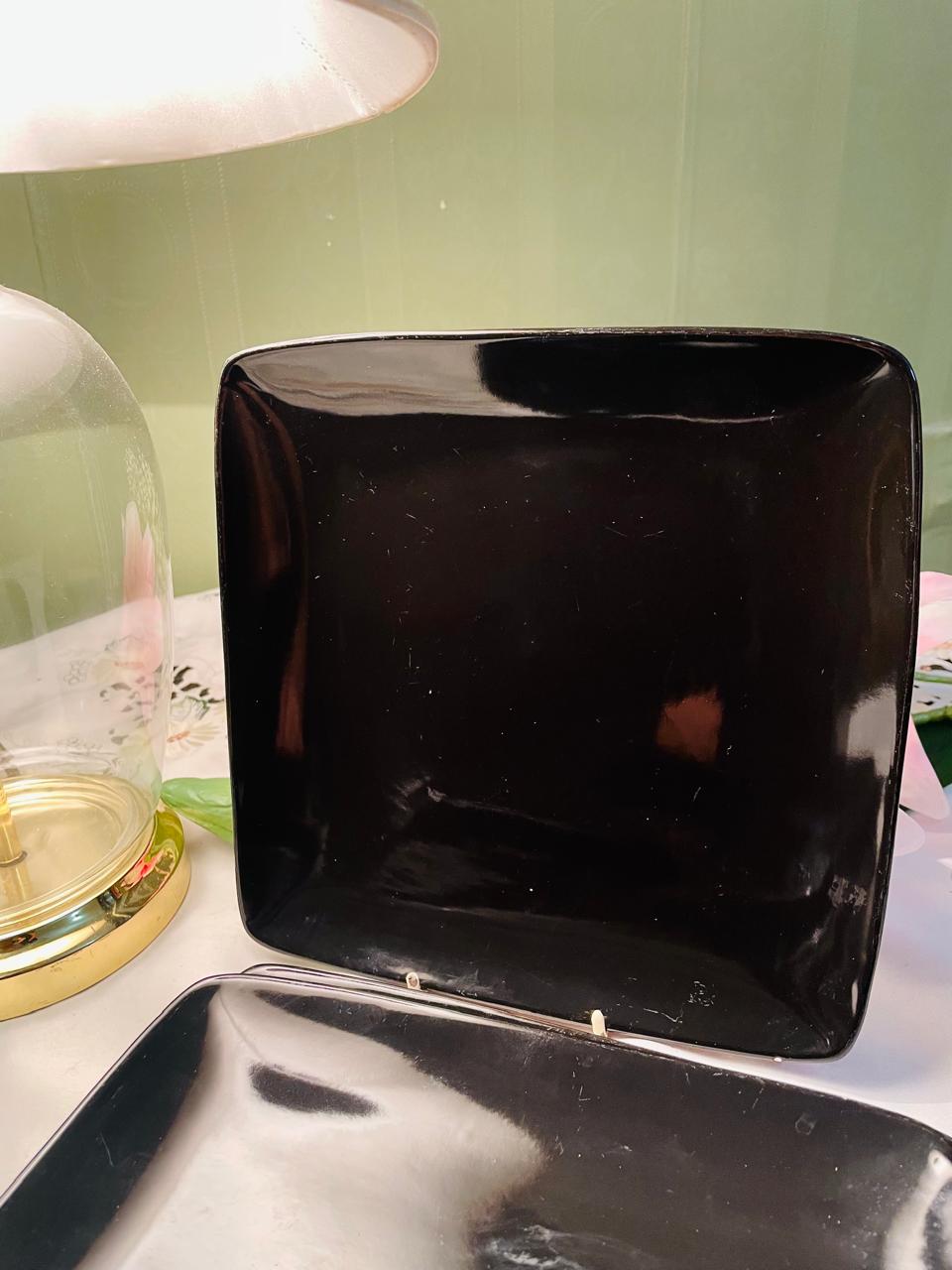 Set of 4 Black Square Ceramic Dinner Plates 24 cm