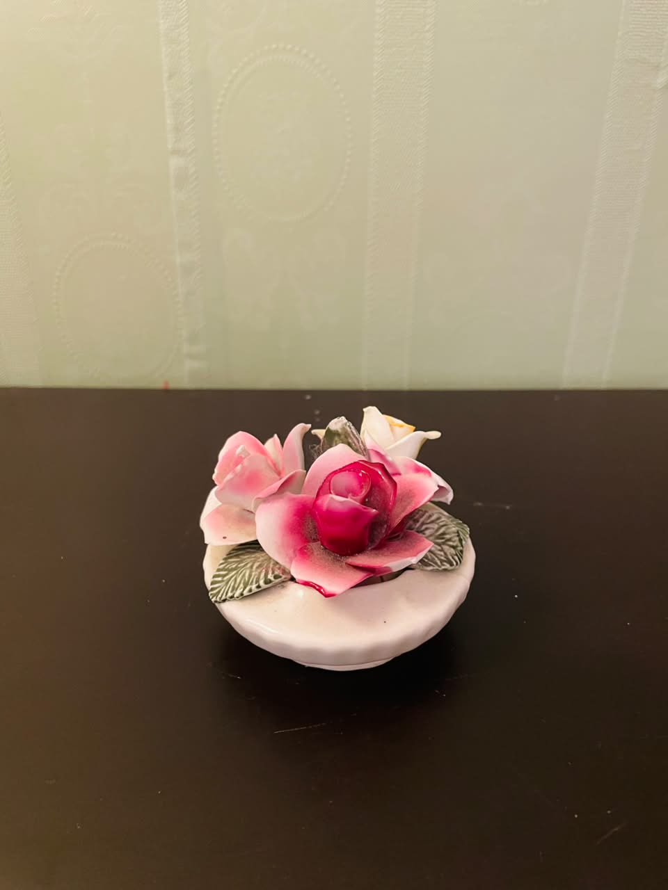 Thornhill English Bone China Rose Posy Ornament 3 Inch