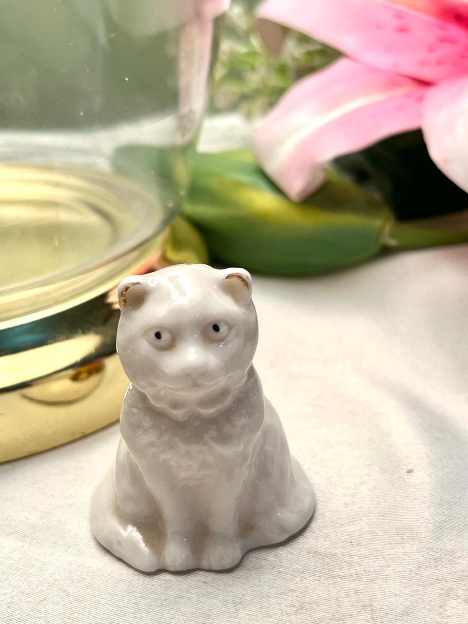 Vintage Bargoed Wales Ceramic Cat Figurine Approx. 5 cm