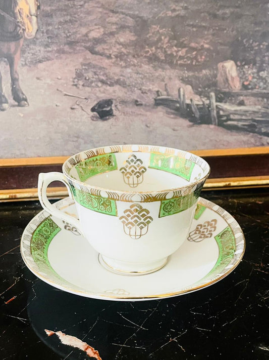 vintage tea cup Pakistan, St Michael china England, fine china cup set, vintage crockery Pakistan, European tea set, rare thrift finds Pakistan, English vintage tea cup saucer, gold rim tea set, Art Deco vintage cups, collectible crockery Lahore, retro tea set England, Sunset Kitchen finds