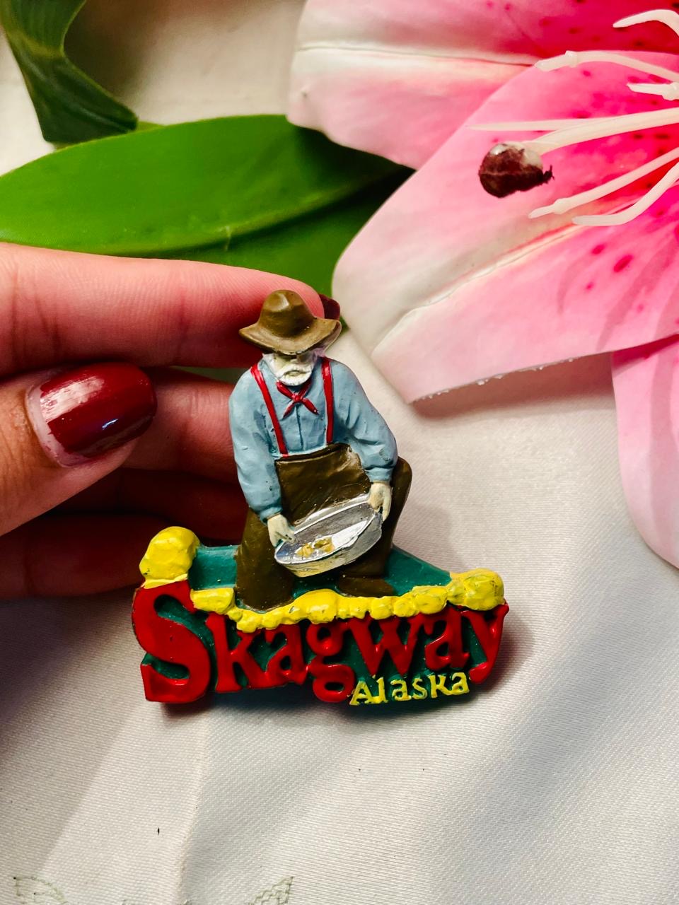 Fridge Magnet Skagway Alaska Gold Prospector Souvenir Magnet 6cm