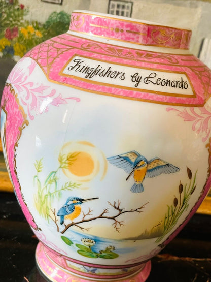 Kingfishers by Leonardo” Porcelain Decorative Vase – Hand Painted