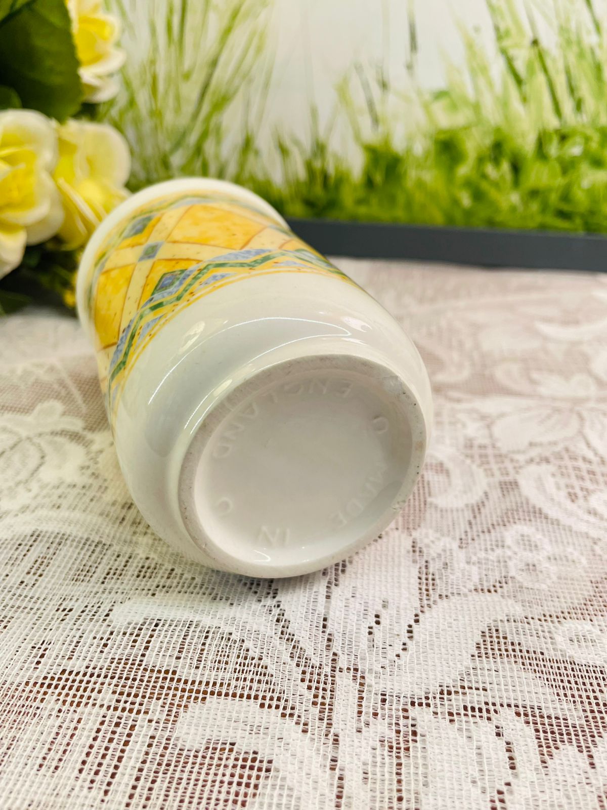 Billtons England Yellow Geometric Ceramic Mug