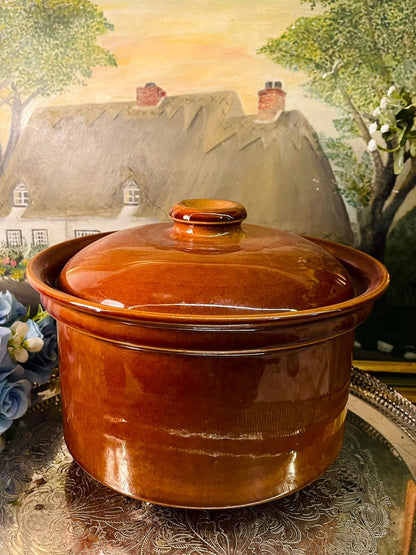 Vintage Light Brown Ceramic Casserole Dish – Stove-Safe Kitchenware