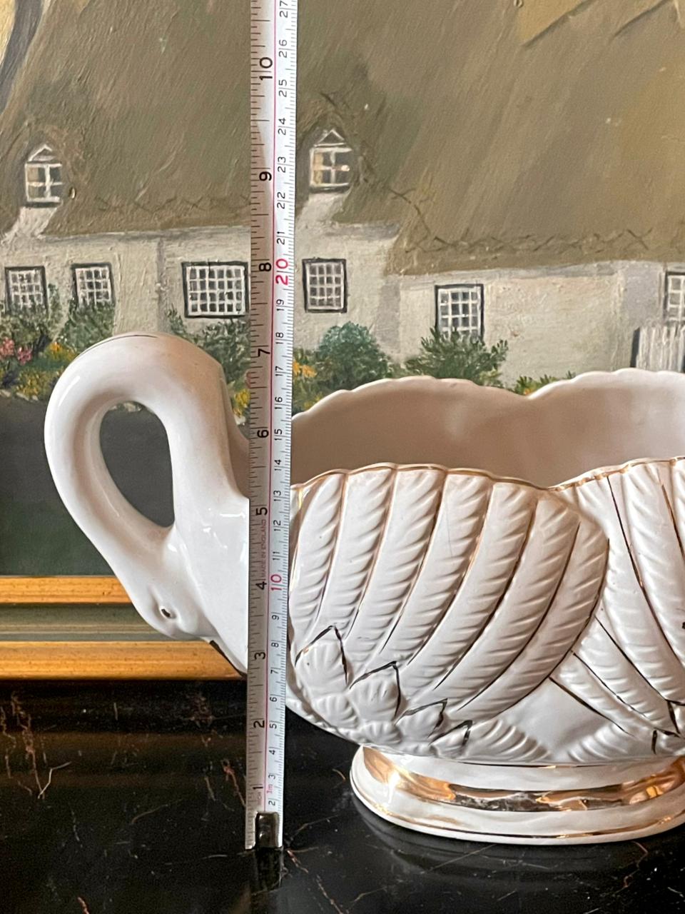 Vintage White Swan Centerpiece Planter / Vase with Gold Trim – Ceramic