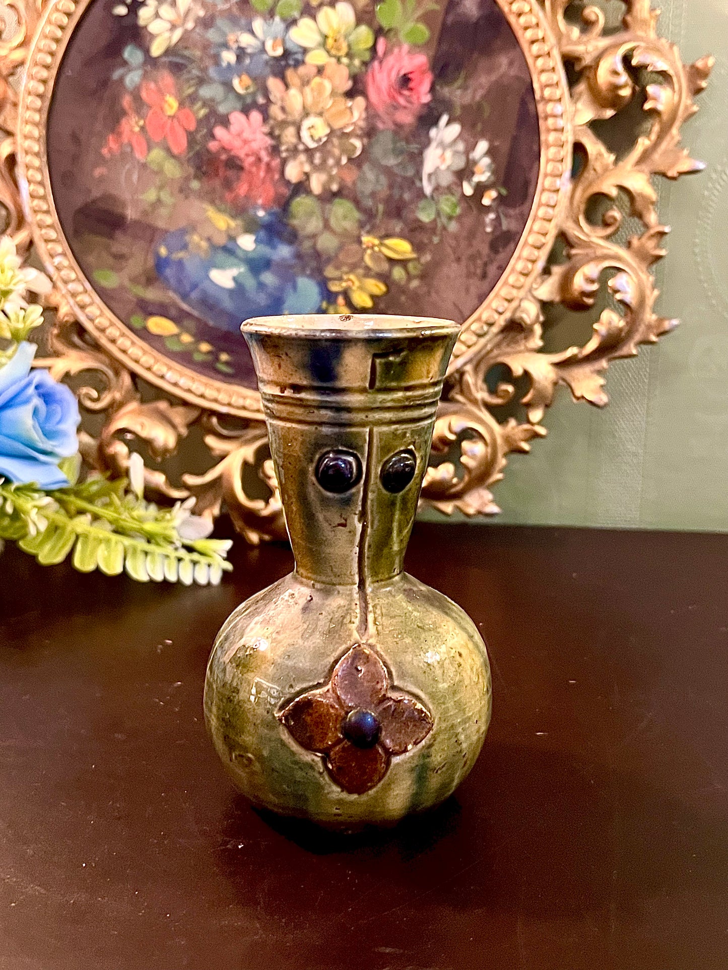 Rustic Green Ceramic Bud Vase with Raised Flower Detail 5 Inch