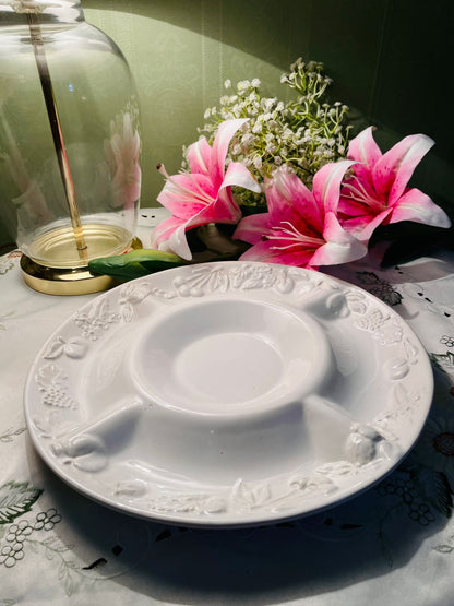 White Embossed Fruit Serving Platter – 11 Inch