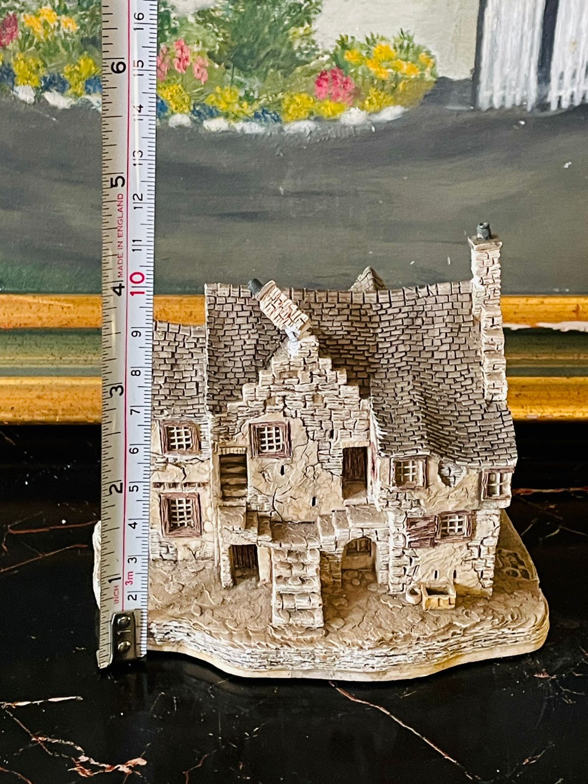 Miniature Stoneware ruin house– Garden & Home Decor Accent