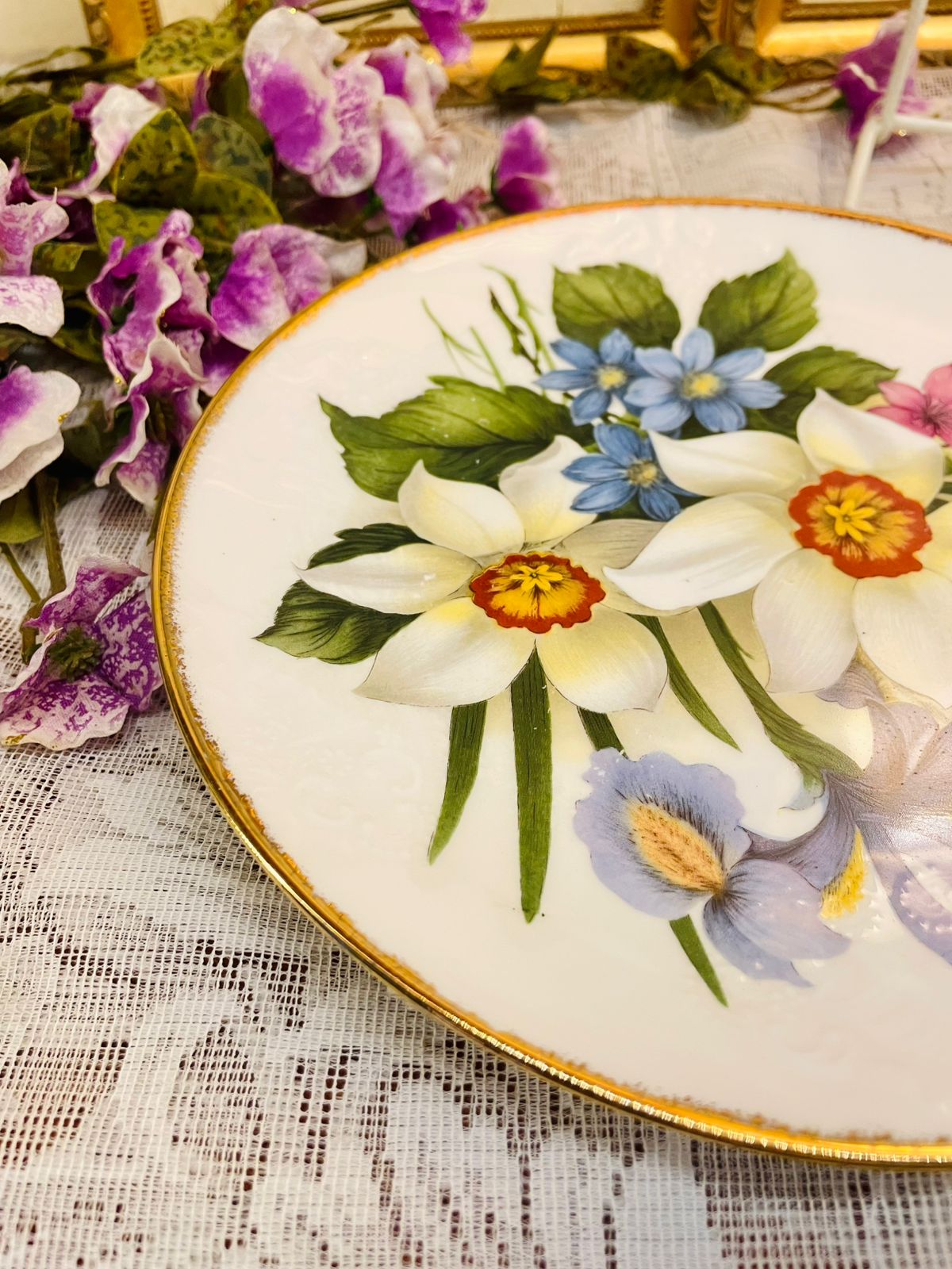 Vintage English Bone China Floral Plate with Gold Edge 8.5 in