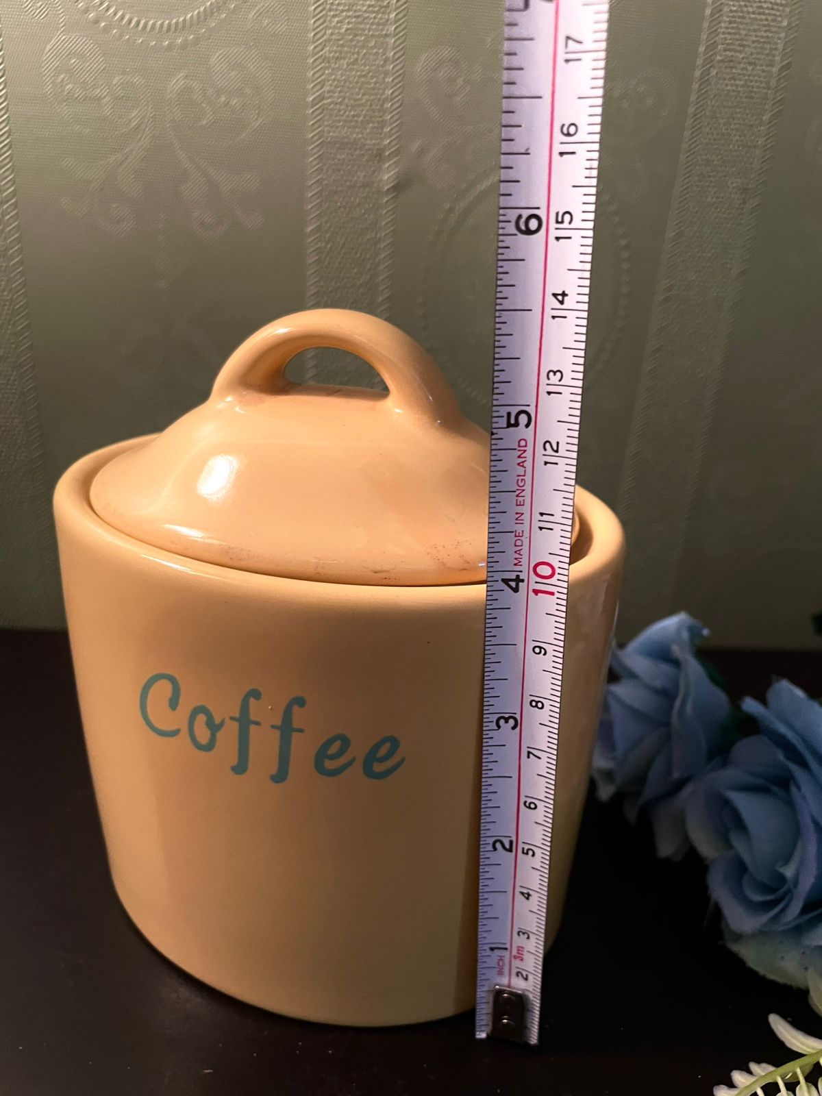 Vintage Ceramic Coffee Storage Jar with Lid 6.5 Inch