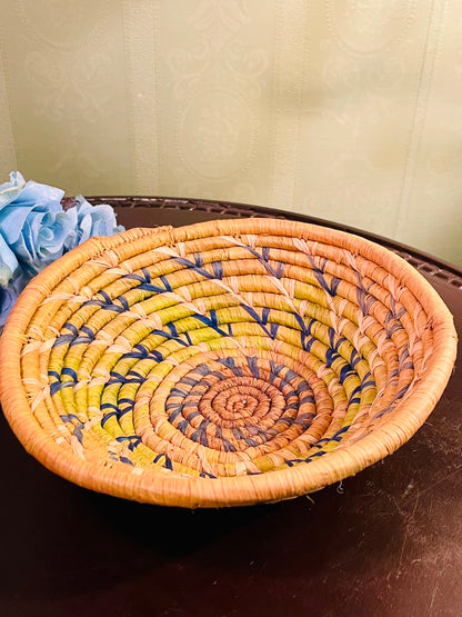 Handwoven Decorative Round Basket Tray – 7 Inch Natural Woven Bowl