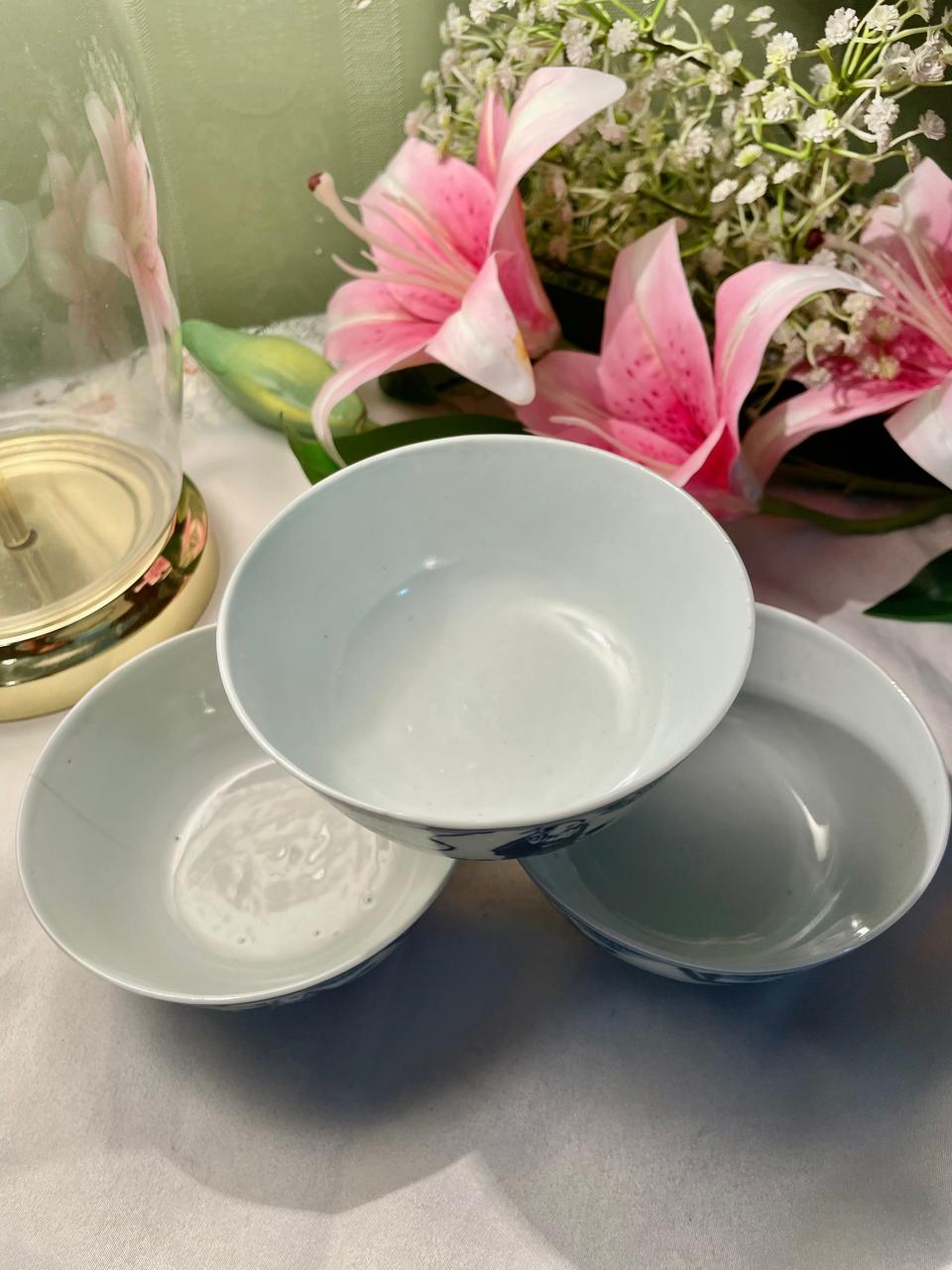 Vintage Blue & White Figural Bowls Set of 3 – 4.5 Inch