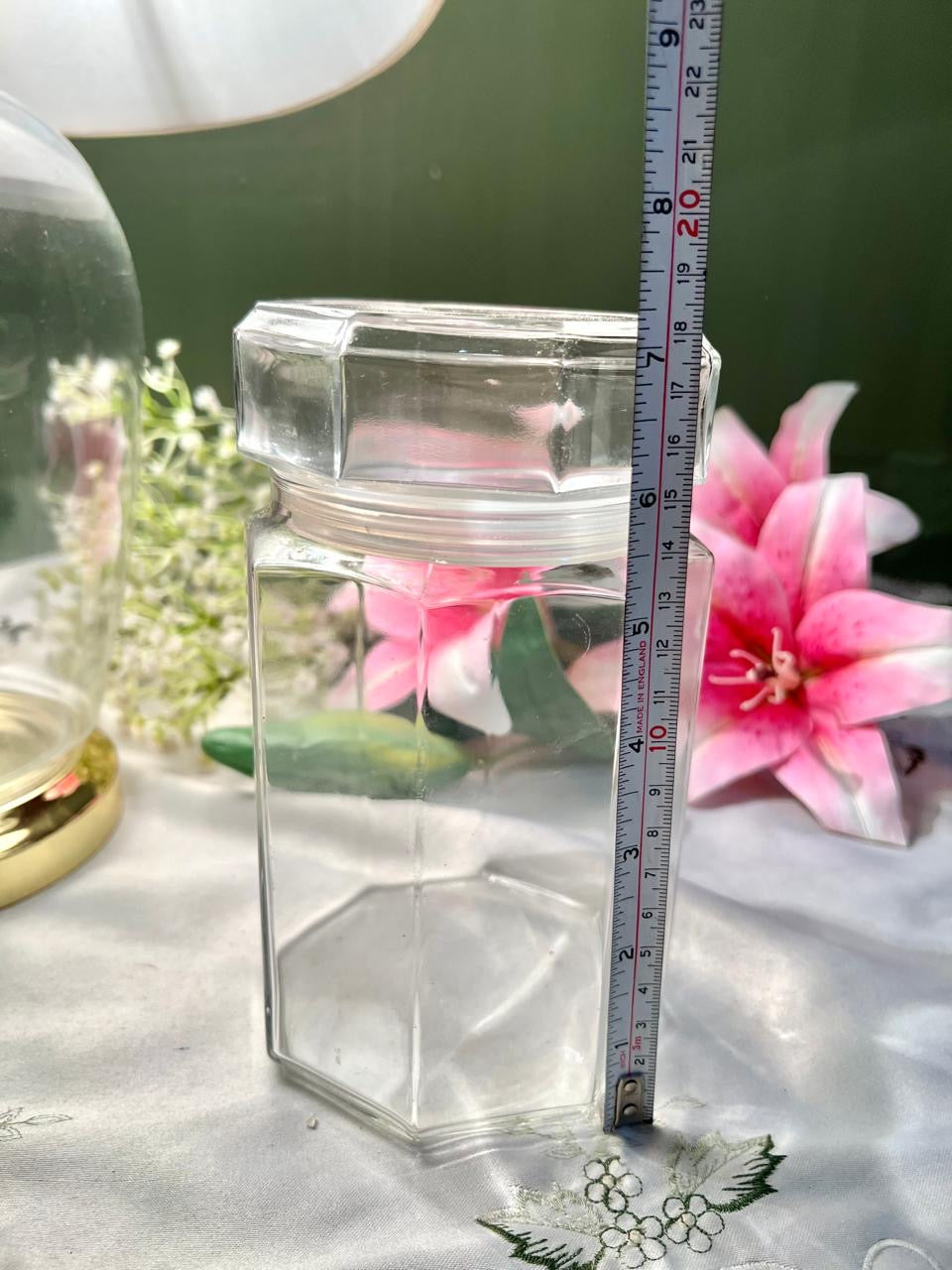 Vintage Clear Crystal Square Storage Jar with Lid – 18cm