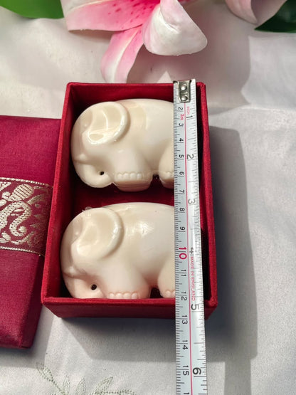 Vintage Ivory Elephant Figurines 2-Piece Set Approx. 7 cm
