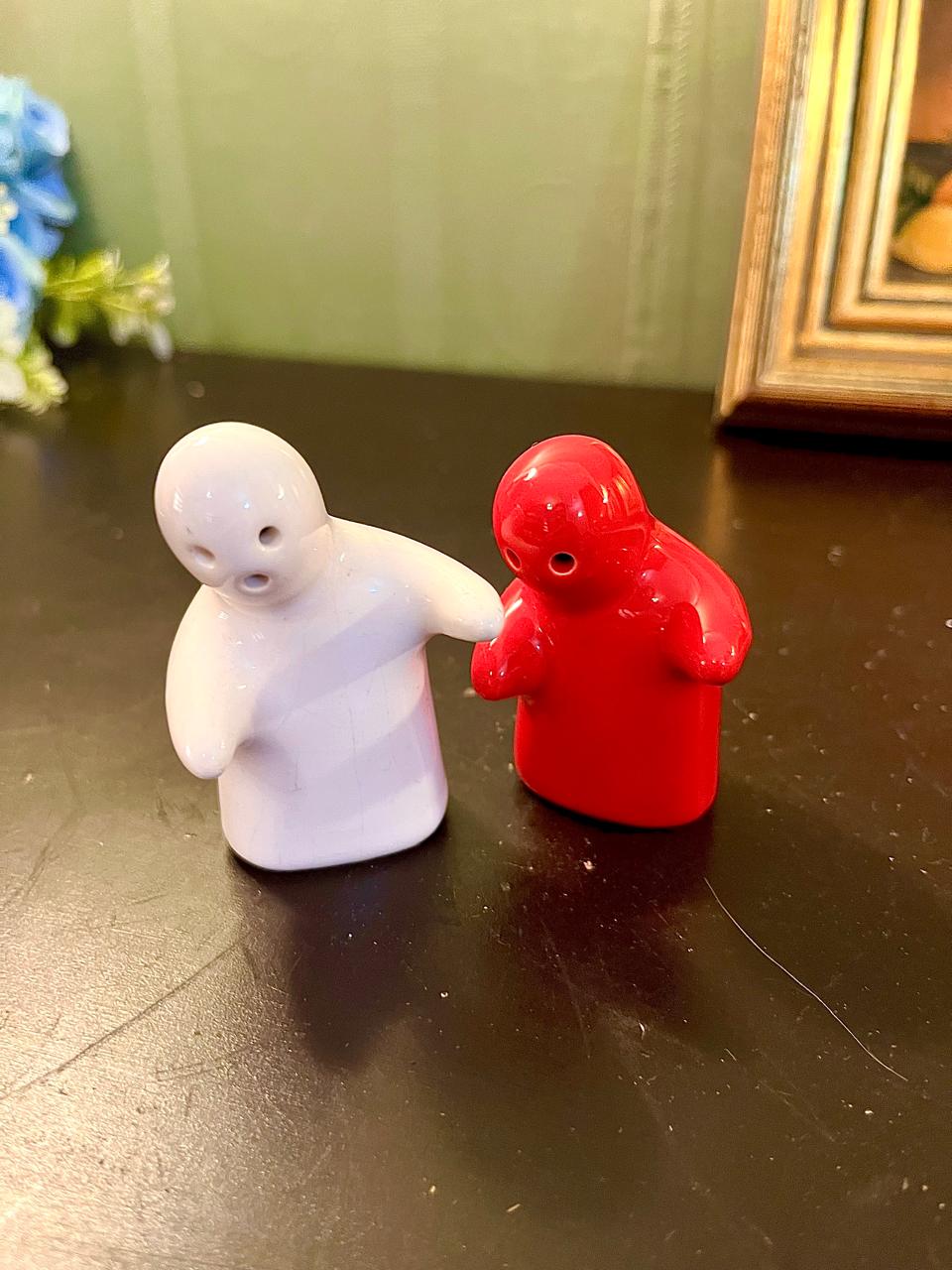 Red & White Ceramic Character Salt and Pepper Shakers – 3 Inch