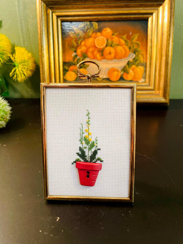 Vintage Cross Stitch Floral Wall Frame 5 Inch Botanical Embroidered Décor