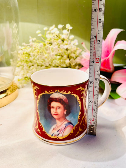 Coalport Queen's Golden Jubilee 2002 Fine Bone China Mug – 3 Inch