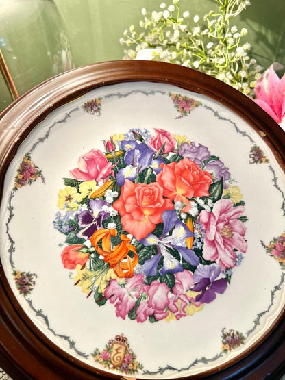 Royal Albert Finale Framed Wall Plate 1991 31 cm