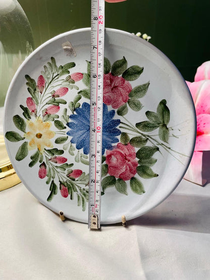 Vintage Hand-Painted Floral Ceramic Plate 18 cm