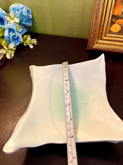 Vintage White Sculptural Ceramic Serving Bowl – 7 Inch